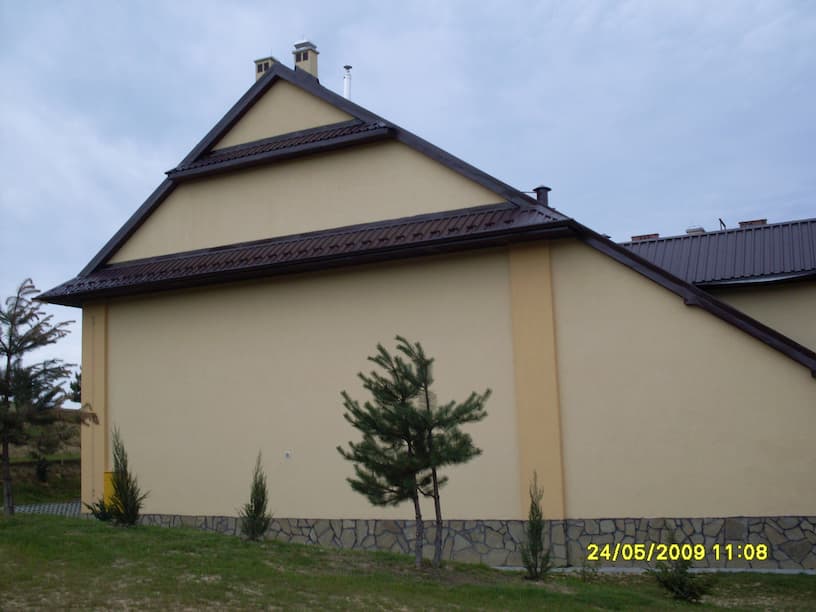 Budynek szkolnej sali gimnastycznej