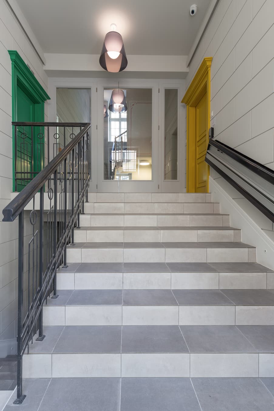 Widok wnętrza kamienicy po modernizacji, Zacisze 4, Kraków